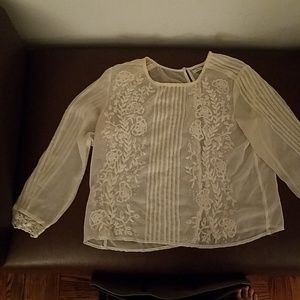 White blouse Kimchi Blue made in India